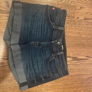 Hudson jean shorts size 27